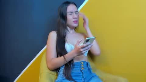 VaiolletCooper online show from April 12, 7:07 pm