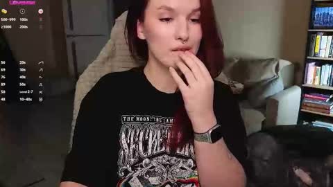 Val online show from January 12, 9:00 pm