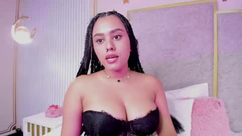 Valen  online show from June 3, 7:08 pm