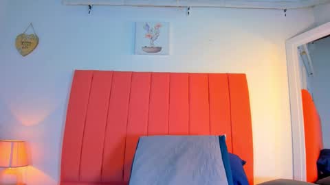 VALENTINA  3 online show from September 18, 12:20 pm