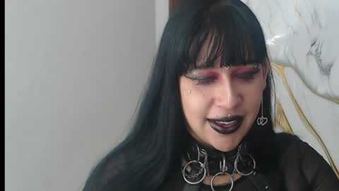 valen_ross7 online show from May 6, 8:20 am