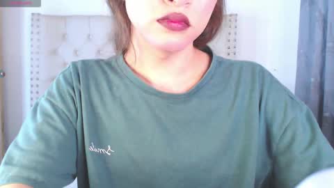 IG-valen mendoza99  twitter valenthompson99 online show from September 21, 12:58 am