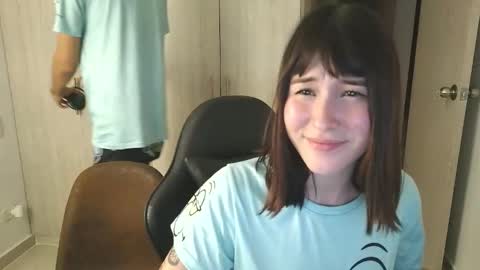 Valen and Joe online show from December 23, 3:23 am