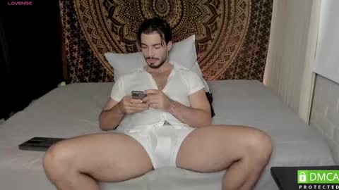 valentin_hoffman online show from December 3, 11:44 am