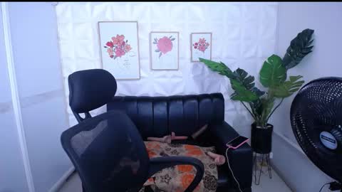 Valentina  online show from January 14, 12:40 am