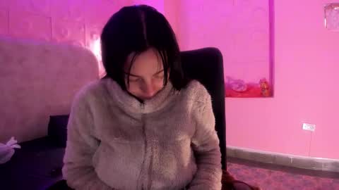 Valen  online show from March 5, 12:14 pm