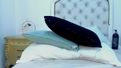 Valentina  online show from February 25, 3:42 pm