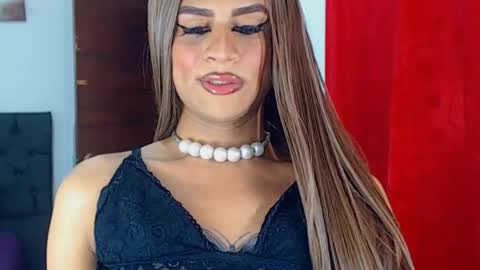 VALENTINA   online show from December 7, 11:40 pm