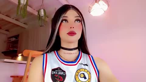 Marian online show from February 5, 8:21 am