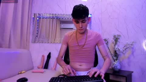 Valentino online show from February 27, 4:02 am