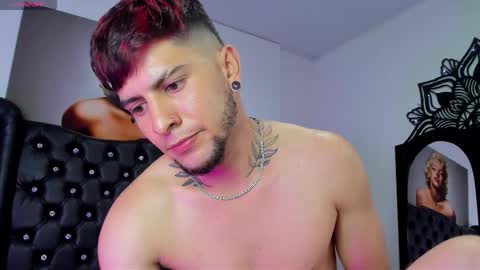 Manuel online show from December 17, 10:49 pm