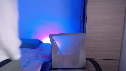 VALENTINO online show from February 6, 11:29 pm