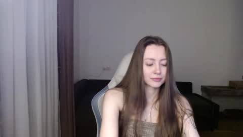 Snapshot of valents_cherry chatting on February 28, 5:37 pm Valentina online show from February 28, 5:37 pm