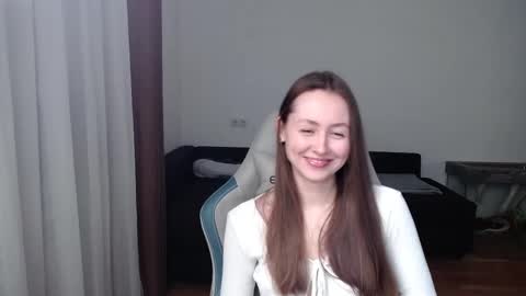 Snapshot of valents_cherry chatting on February 14, 6:29 pm Valentina online show from February 14, 6:29 pm