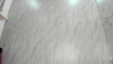 valenvilla online show from March 5, 12:49 am