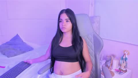valeri_10 online show from May 5, 10:32 am