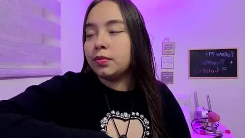 valeria online show from May 13, 5:06 am