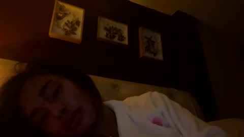 Snapshot of valeriadion chatting on October 19, 8:02 pm Valeria online show from October 19, 8:02 pm