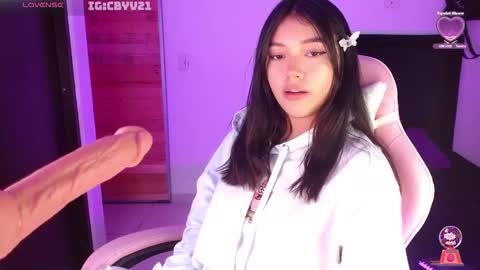 Valeri online show from November 21, 6:11 am