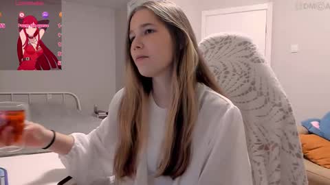 Valerie online show from November 12, 7:49 pm