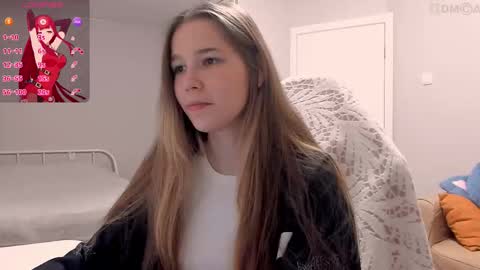 Valerie online show from November 1, 9:25 pm