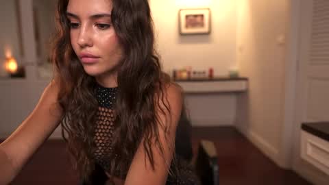 Valerie online show from March 27, 2:39 am