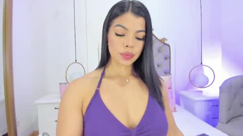   online show from April 18, 11:56 am