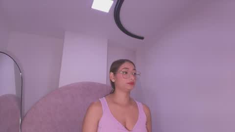 Valeryn online show from April 23, 3:03 am