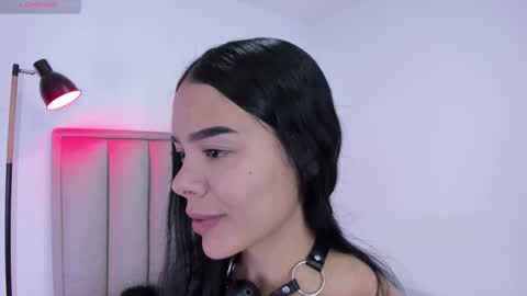 Cris  online show from November 23, 2:53 am