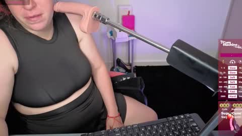 Valery adams1 online show from March 18, 5:46 am