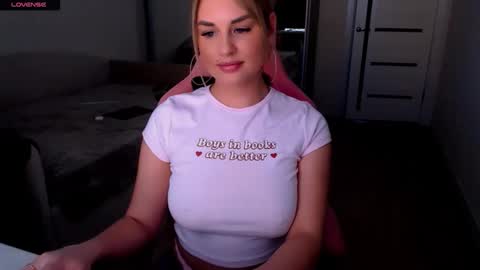 Lera online show from April 14, 3:04 pm