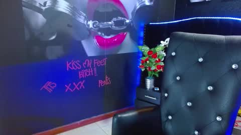 Valeria online show from December 5, 2:50 pm