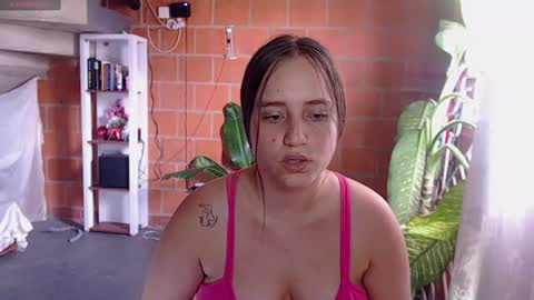 valery_moon24 online show from July 17, 8:00 pm