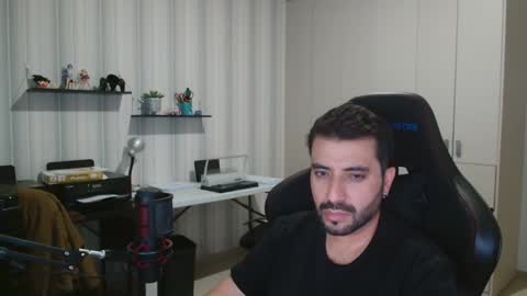 Roberto Carlos online show from October 8, 2:40 am