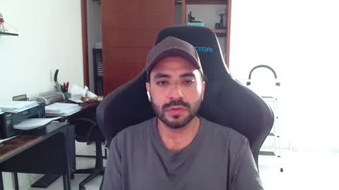 Roberto Carlos online show from March 11, 12:02 am