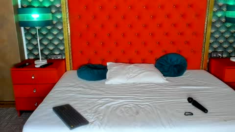 Valerie Val V online show from March 29, 1:51 am