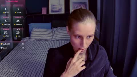 originally accaunt on cb - valorant girl   nude show - only pvt. online show from July 23, 6:16 pm