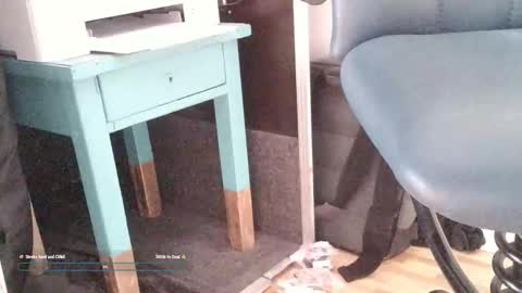 valoryys online show from March 18, 8:42 am