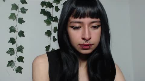 vamp online show from April 10, 9:08 pm