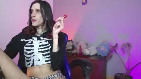 Vamp Noah and Dan online show from June 9, 2:33 am