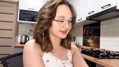 Velma online show from March 19, 1:38 pm