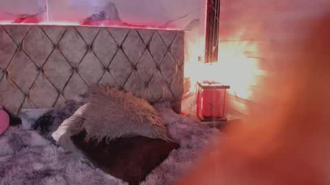 Vane  online show from February 25, 7:42 am