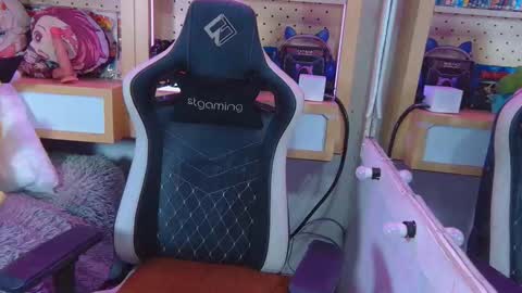 Van online show from September 24, 11:28 am