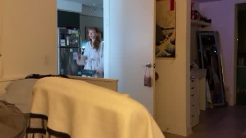 Snapshot of vanessapark chatting on January 3, 5:31 pm Vanessa  online show from January 3, 5:31 pm