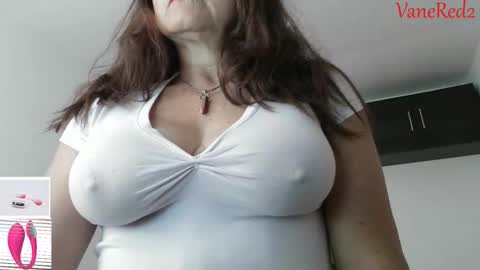 Vanesared2 online show from January 6, 11:36 am