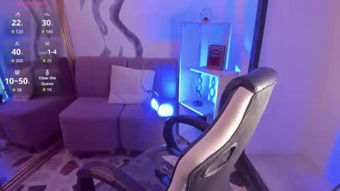 vanessascott_ online show from February 26, 6:39 am