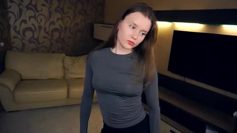 Luna online show from October 24, 5:14 pm