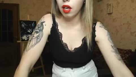 VanillaMuffin online show from March 1, 4:11 pm