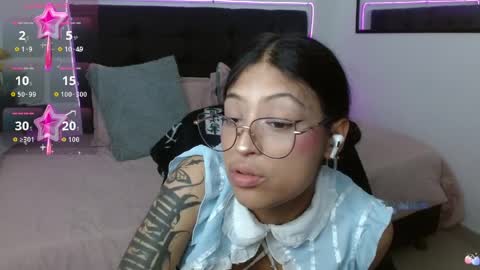 vane online show from April 4, 9:00 pm