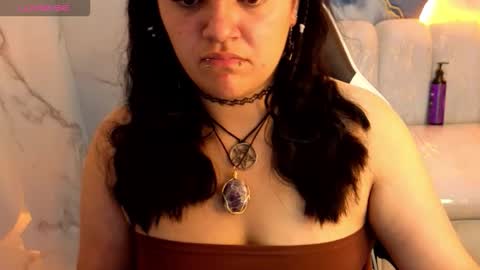 Live 800am 200pm COLOMBIAN HOUR online show from November 10, 1:25 pm